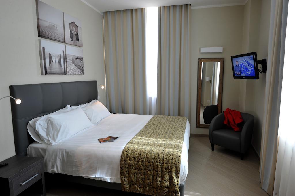 Chc Business Residence Генуя Экстерьер фото