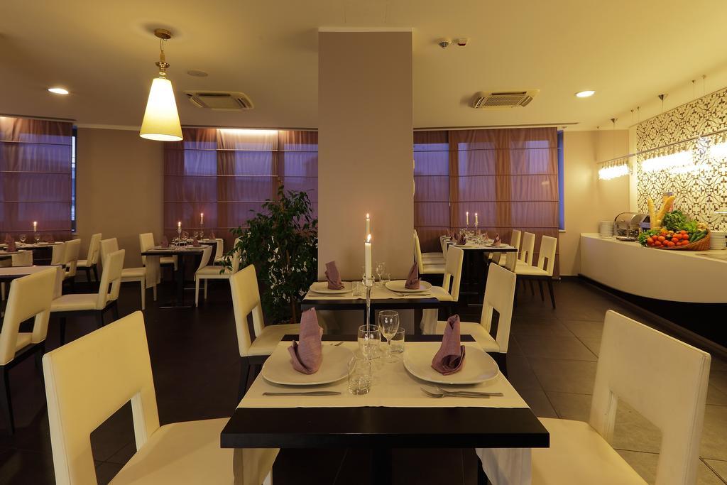 Chc Business Residence Генуя Экстерьер фото