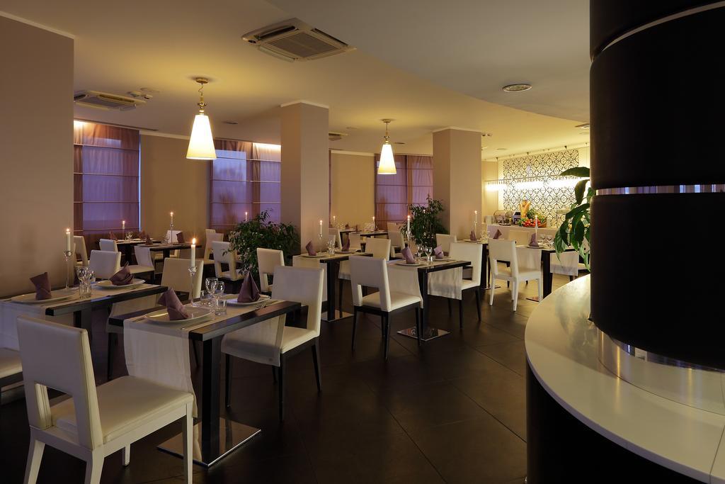 Chc Business Residence Генуя Экстерьер фото