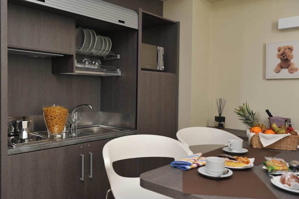 Chc Business Residence Генуя Экстерьер фото